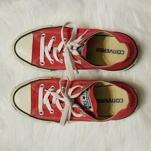 Women's Red Converse Size 6
